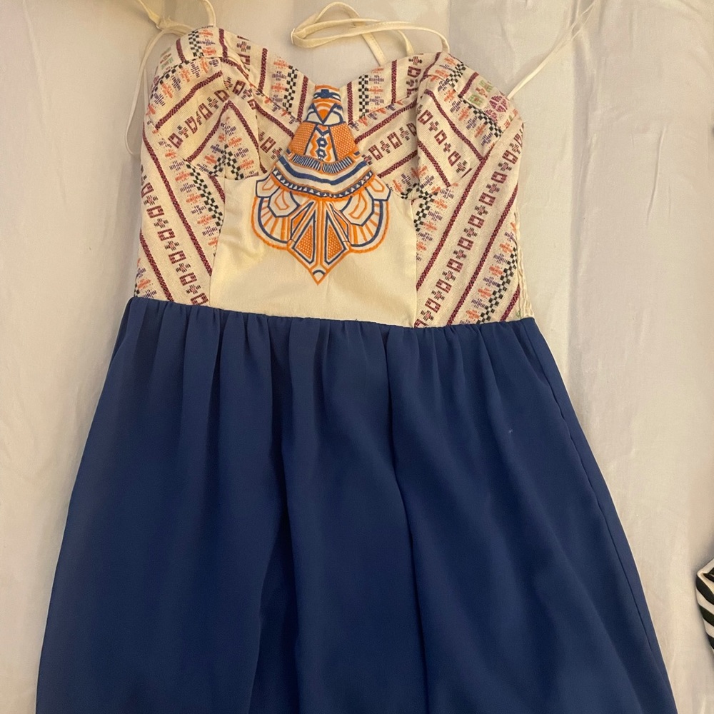 Short dress